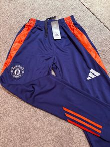 Nike Manchester United tracksuit bottoms boys