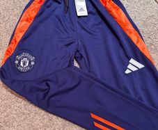 Nike Manchester United tracksuit bottoms boys