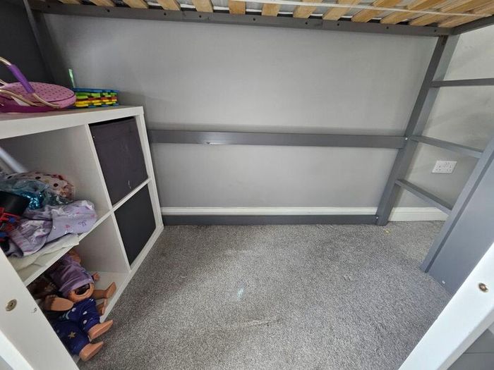 playhouse bed
