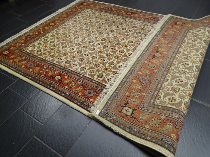 P.ersian Bidjar Rug 2.95 x 1.95m (BJAR)