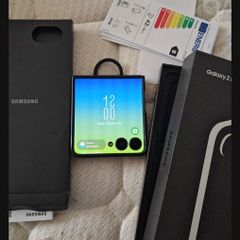 Samsung z flip 7