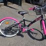 BTwin 20inch  Girls Bike   Like New   Basket Included Image 9