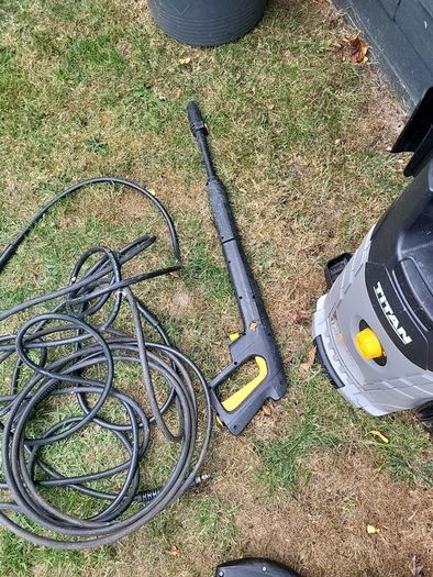 power washer (small hole in the hose)