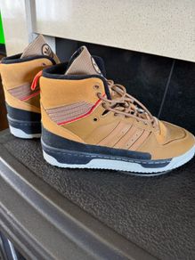 Adidas runners