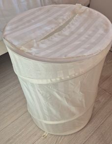 Pop up laundry basket