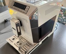 De'Longhi Eletta Cappuccino, Fully Automatic Bean to Cup Machine, Espresso, Coffee Maker