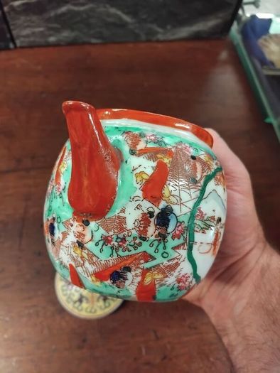 Antique Chinese Ceramic tea pot