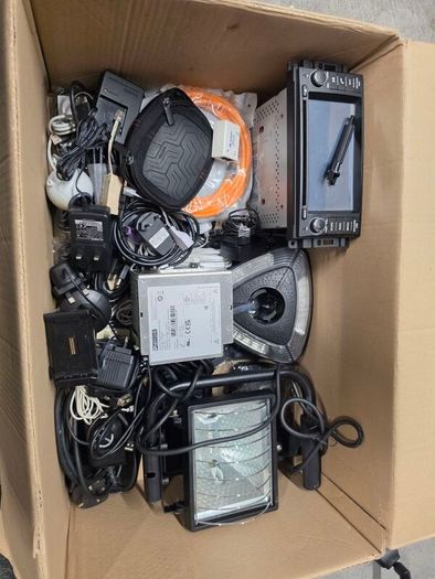 Large Electronics Job Lot Cables, Chargers, Power Supplies, Car Stereo & More