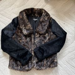 Elegant faux fur coat (8)
