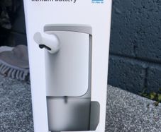 Touch less gel dispensers
