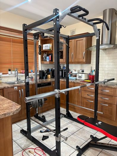 Finest Gym Weightlifting Set Up On Adverts, Fully Integrated Upper And Lower Cable System, Power Squat Rack, Olympic Weights And Bar, Dumbbells, Bench, Chin Up And More!!!