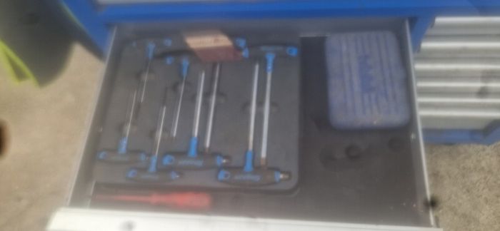 large 6x5 tool box two in two parts top and bottom on wheels top brands snap on.  Blue  point teng tools. Oil change kit . Piston pressure kit   lot of tools  snap onlarge