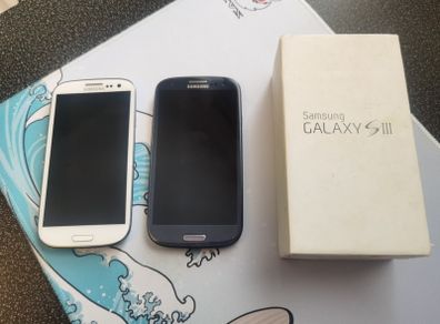 2 x Galaxy S3 GT-I9300 Simfree Unlocked
