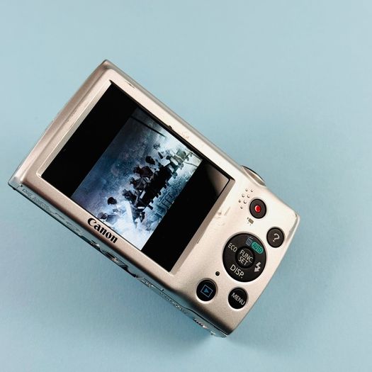 Canon Powershot A2500