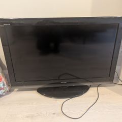 Toshiba REGZA LCD TV Forty inches