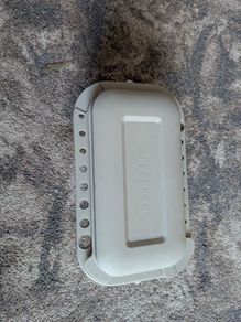 paint brush holder cleaning