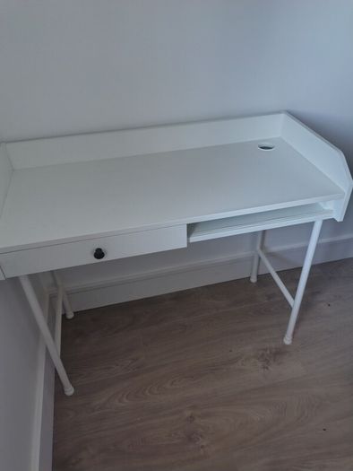 Ikea Hauga Desk