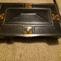 Players antique tin