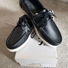 Brand new Susst Gaby school shoes in navy colour