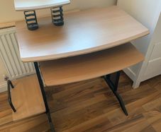 free desk