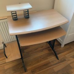 free desk