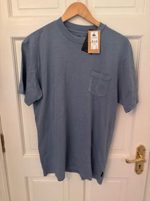 Quiksilver Pocket Tee BNWT