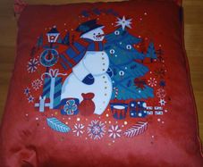 Tipperary crystal Christmas cushion