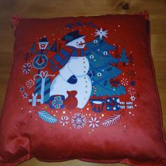 Tipperary crystal Christmas cushion