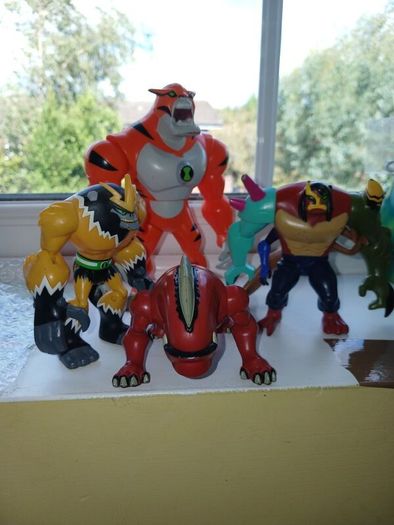 Ben 10  Action Figure