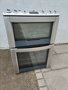 Cooker