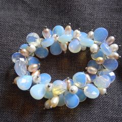 Lovely moonstone pearl beadedbracelet