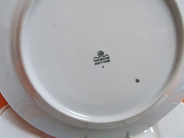 Two Bread/Cake Plates