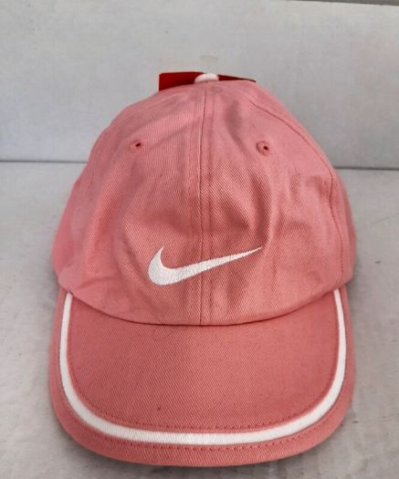 New Nike cap small tag attached