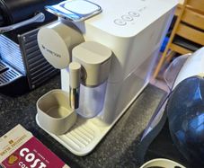 DeLonghi Nespresso Lattissima One Coffee Machine, white