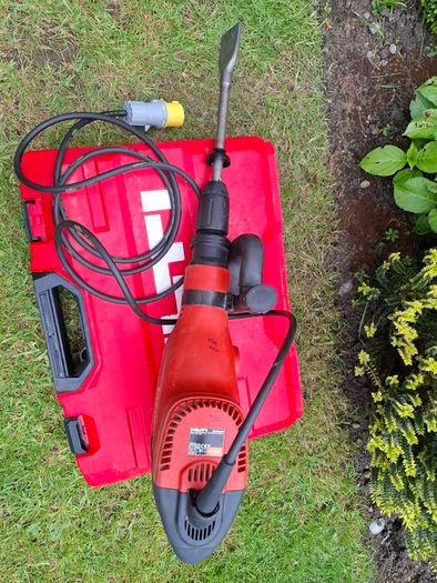 Hilti Breaker