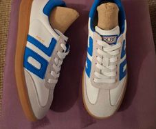 Back 70 Trainers Cloud/French Blue - Size 5