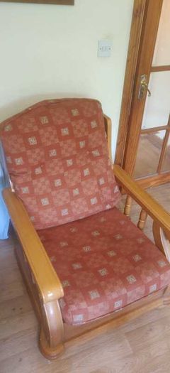 2 Armchairs - Solid Wood - Free to take