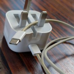 genuine apple charger 20W with genuine apple usb C to usb C cable