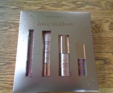 Profusion Love to Glow Beauty Set for Sale