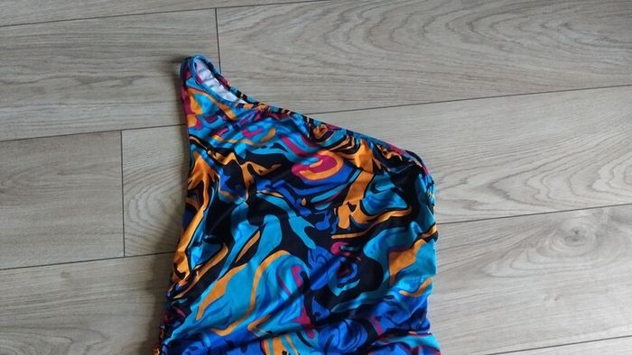 one shoulder dress
