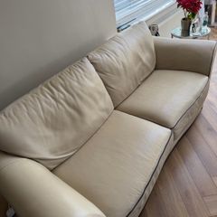 3 seater Italian leather Natuzzi sofa