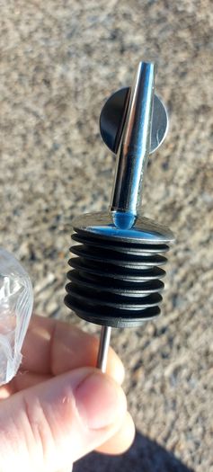 tullamore pourer brand new,price includes post to anywhere in Ireland thank you, sold as is ,see pictures. Or if buyer collects cheaper,