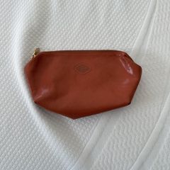 Isanti Genuine leather tan purse / clutch