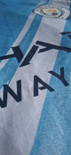 Manchester City 2025/26 Home Jersey - Player Edition (Medium)
