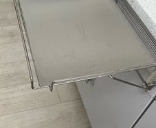 Folding shelf / countertop