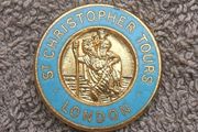 ST CHRISTOPHER TOURS LONDON (pilgrimage/religious) - a vintage pilgrim's souvenir/merchandise badge (1960s / 1970s)