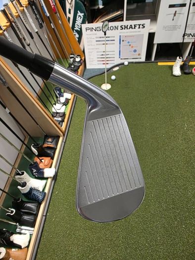 Titleist u500 Forged 4 Iron
