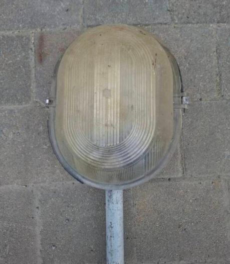 Old Yard Light