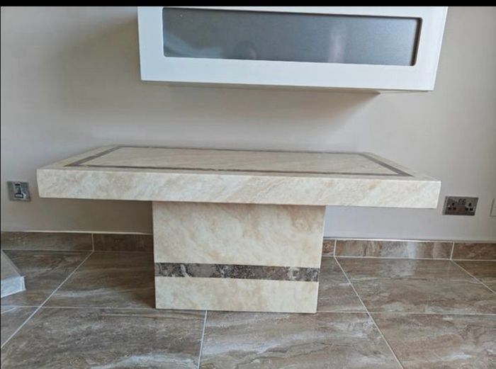 marble coffee table