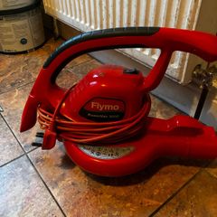 Leaf blower